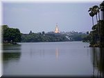 Yangon - Kandawgyi-See und Shwedagon-Pagode